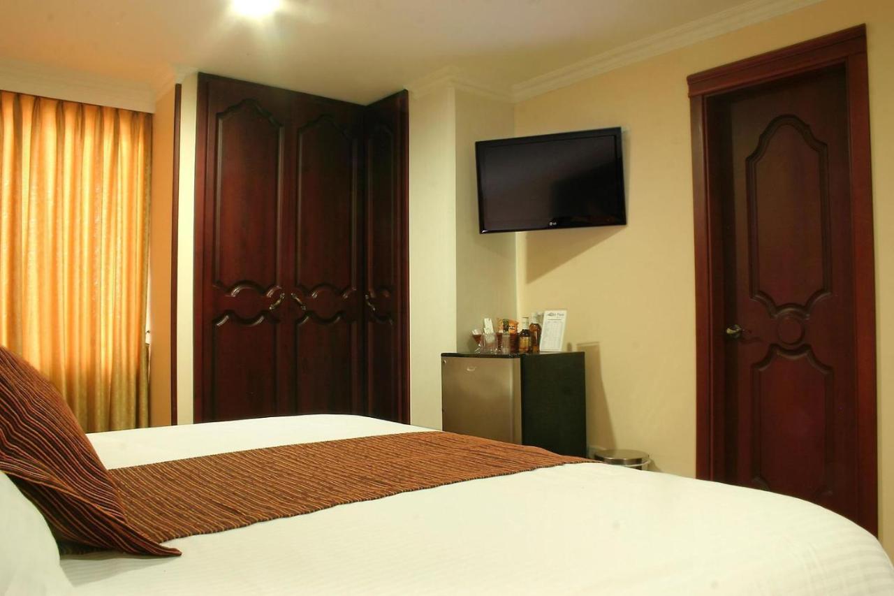 Hotel Luxor Pereira Exterior photo