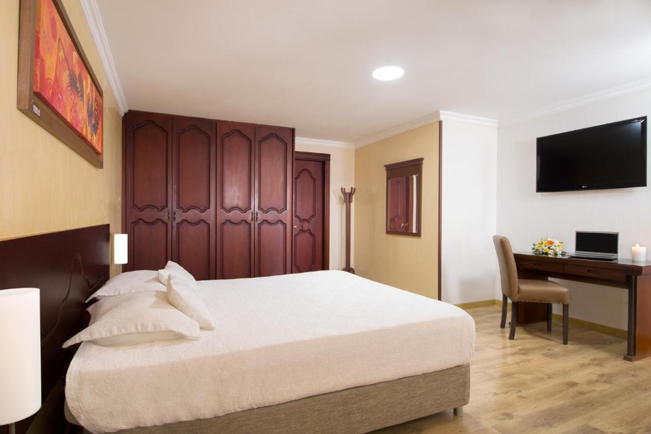 Hotel Luxor Pereira Exterior photo
