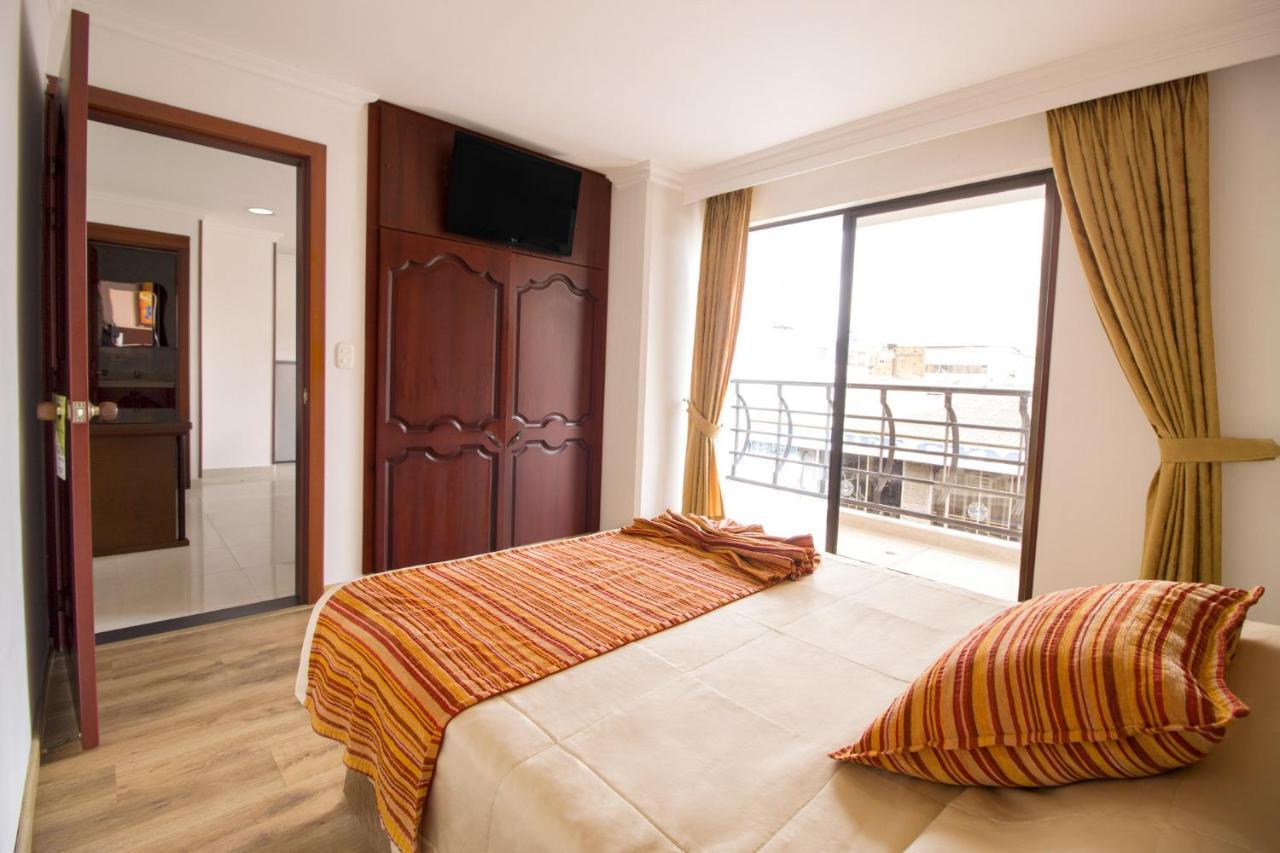 Hotel Luxor Pereira Exterior photo
