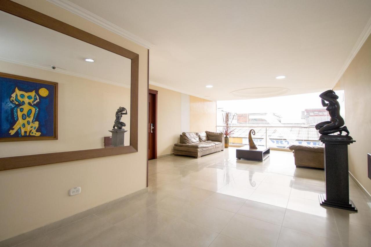 Hotel Luxor Pereira Exterior photo